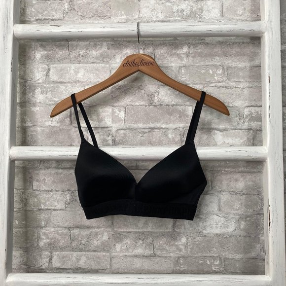 PINK Victoria's Secret Other - VS Pink Wear Everywhere Wireless Bra Size 34C